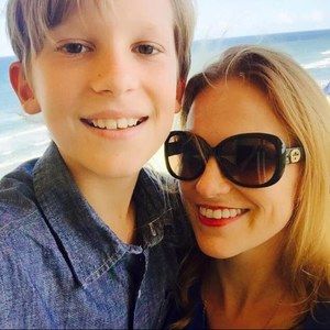 Meet your Posher, Elizabeth